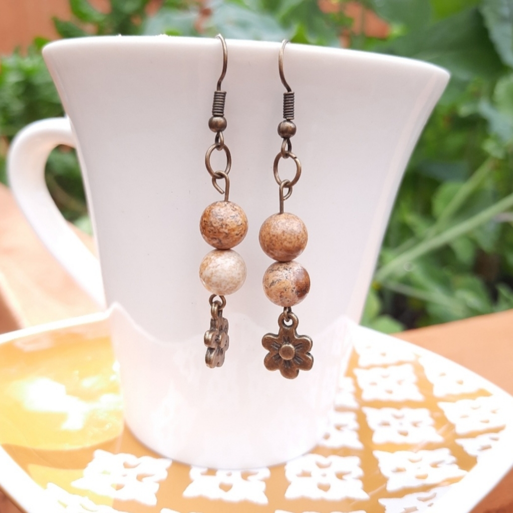 Map Stone Flower Dangle Earrings